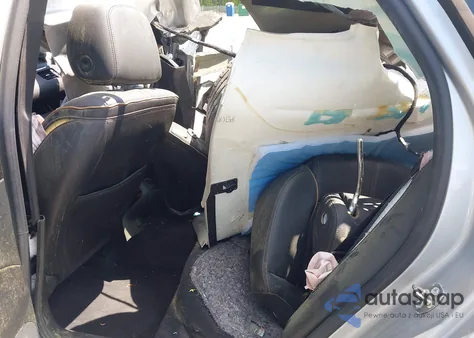 2018 Chevrolet Impala 2Lz z USA, uszkodzony, nr VIN 2G1125S33J9136125